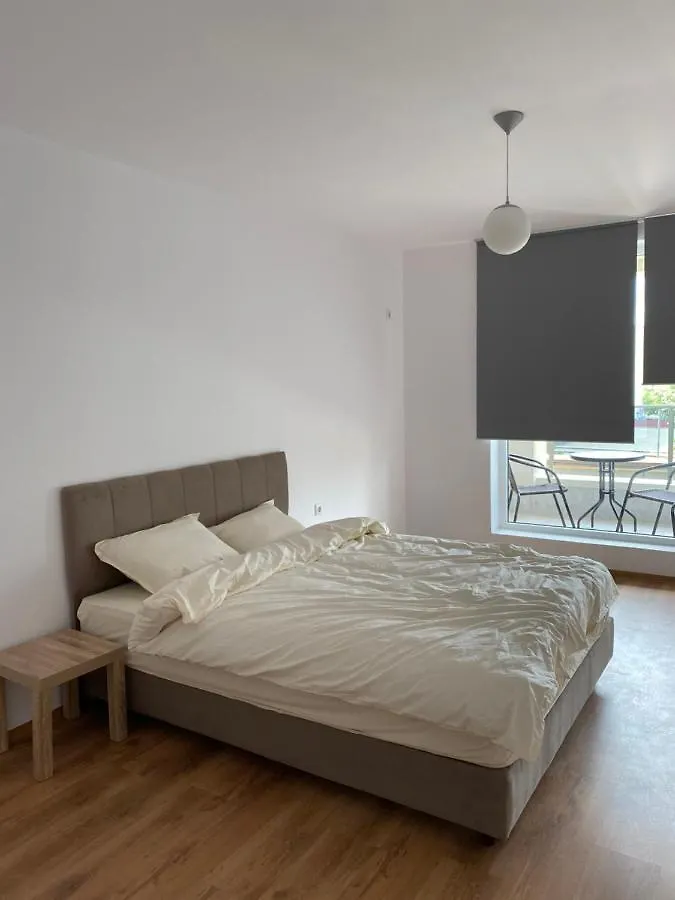 The Ideal 2 Apartment Burgas 0*,